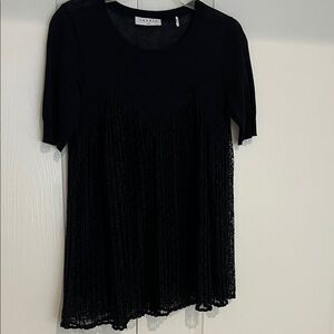 Sandro Elegant Black Lace Short Sleeve Top
